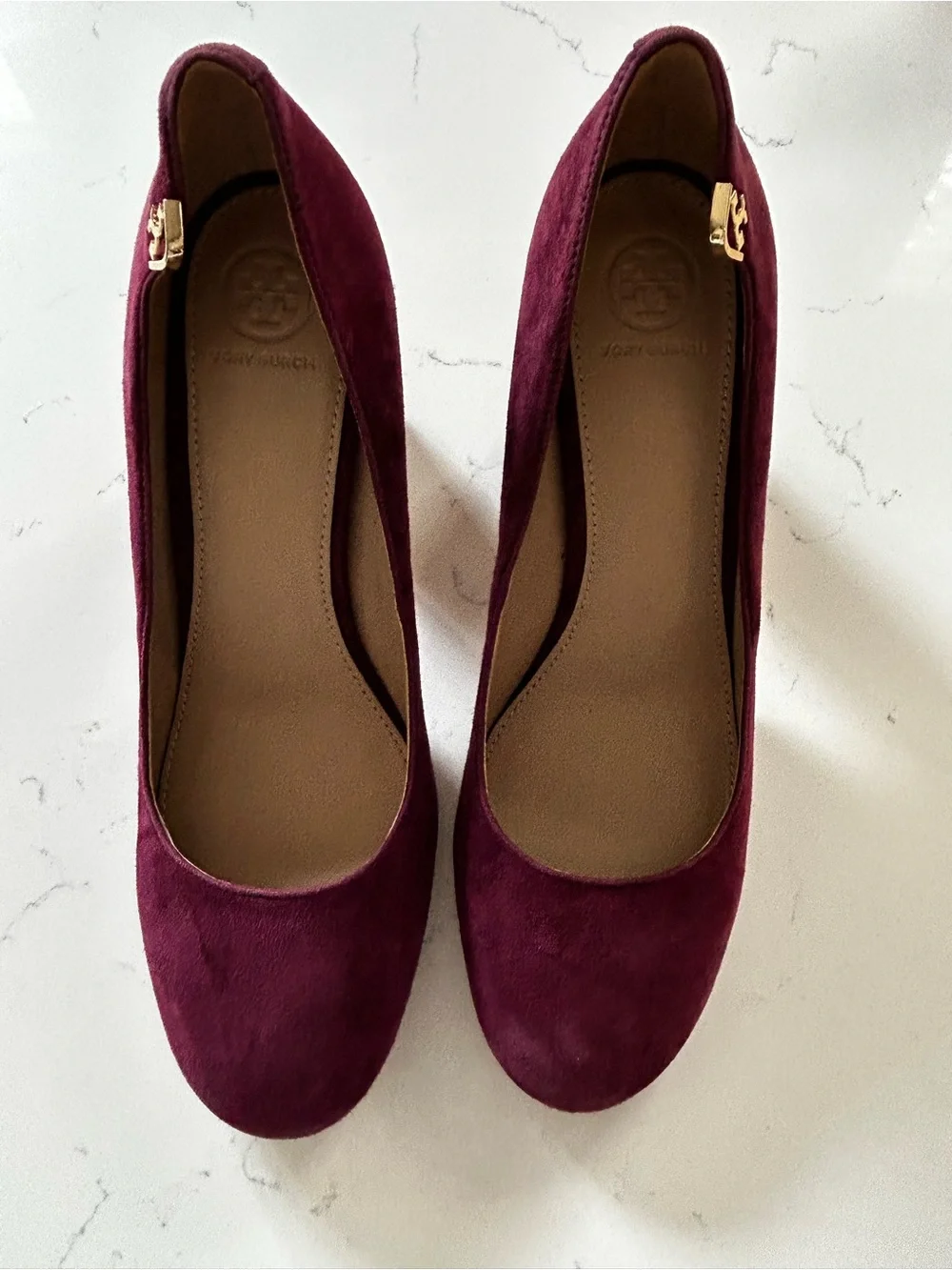 Tory Burch Elizabeth maroon heels/pumps size 9